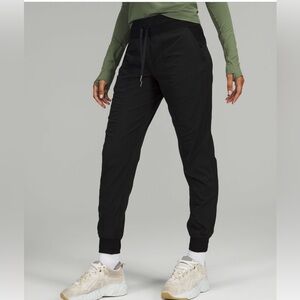 Lululemon Dance Studio Joggers in black